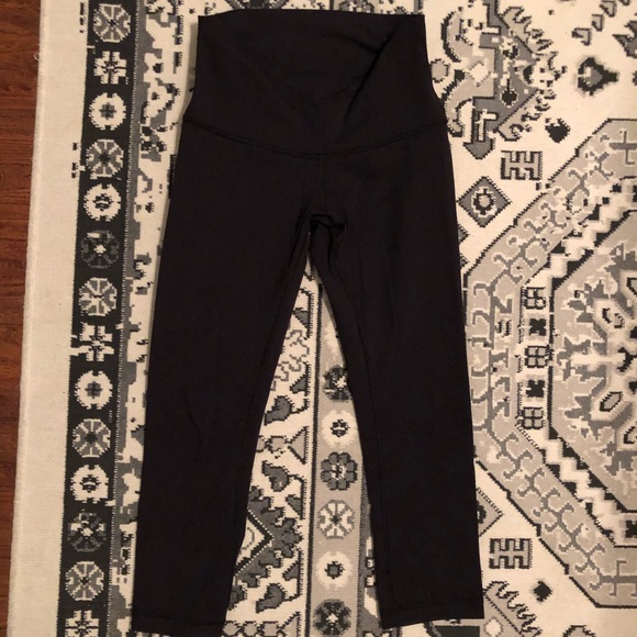 Lululemon Capri leggings - Picture 2 of 3